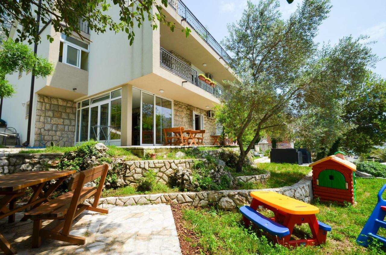 Πανσιόν Grotta Di Nicola 4*
